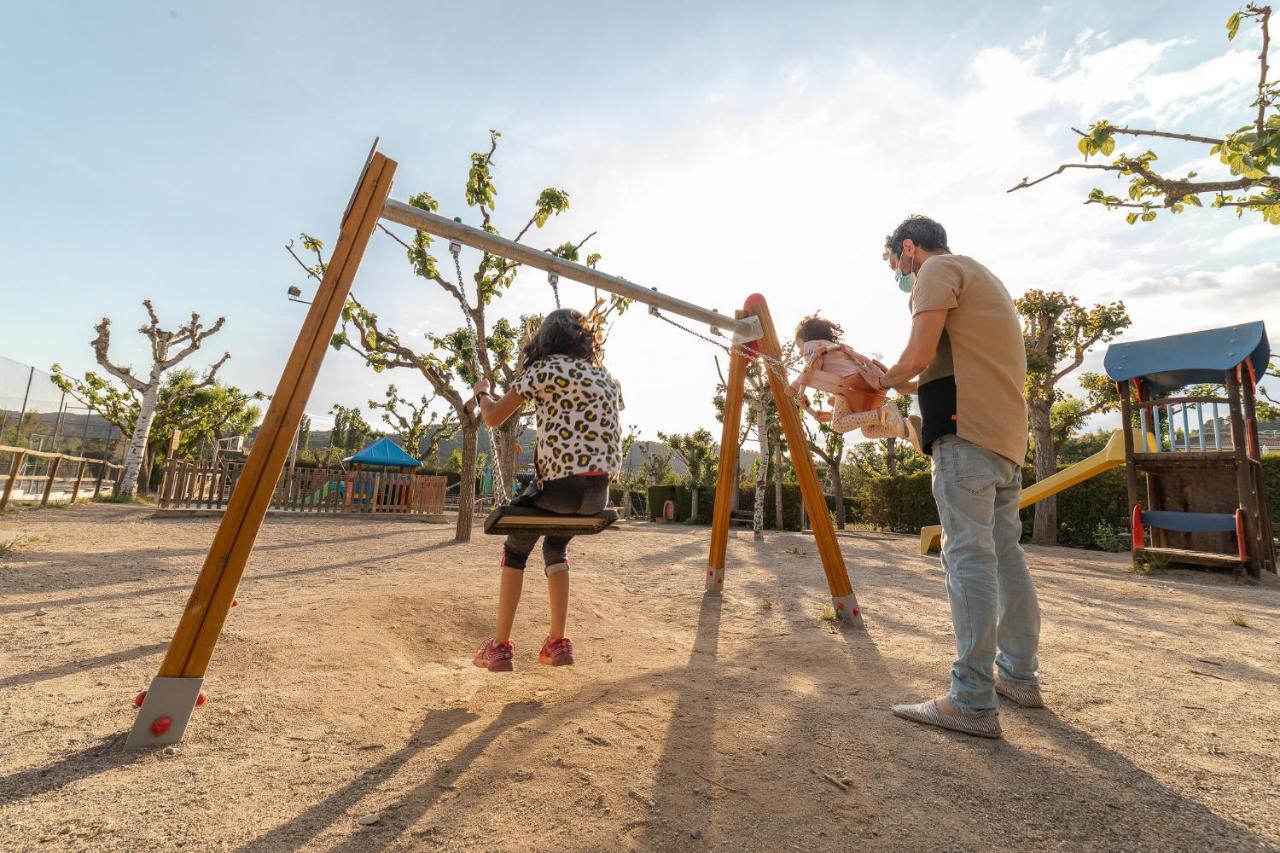 Bungalows - Camping El Solsones Solsona Zewnętrze zdjęcie